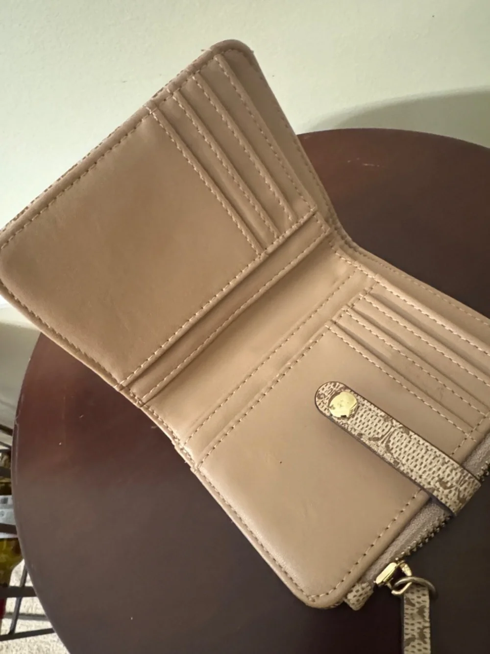 Nanette Lepore compact nanette